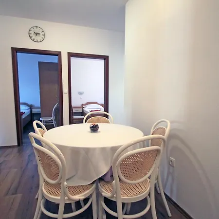 5811d Appartement *